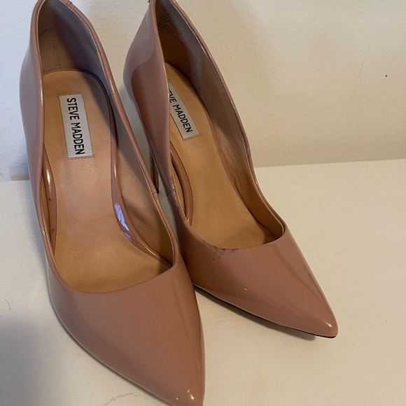 Steve Madden Tan Stiletto Heels Classic Pumps - Picture 1 of 2